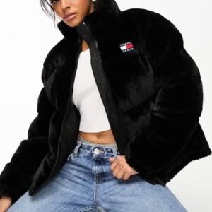 Tommy Hilfiger Plush Black Jacket